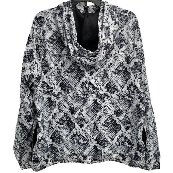 Pink VICTORIAS SECRET Windbreaker Jacket Snakeskin Print Womens Medium Hooded - Picture 2 of 5